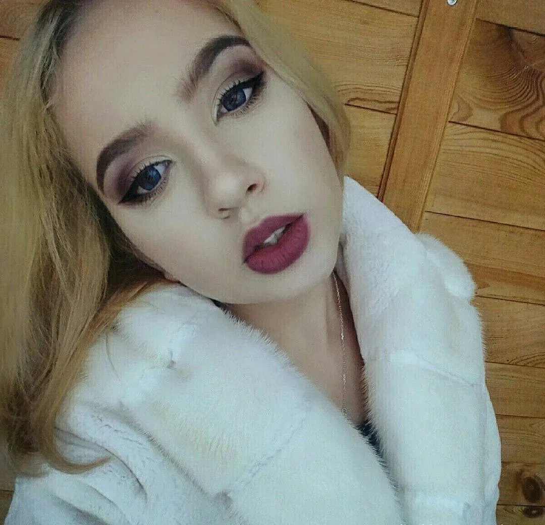 Katya Escort