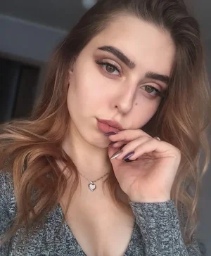Amira